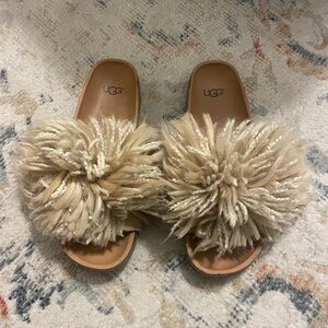 UGG Women's Tan Fluffy Slippers